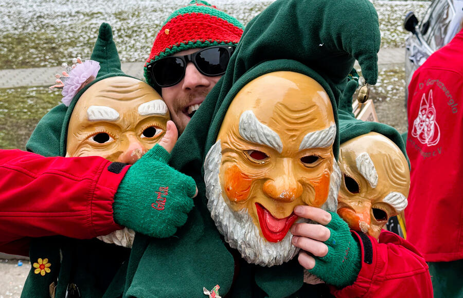 Gruppenfoto der Gartazwergla ohne Maske